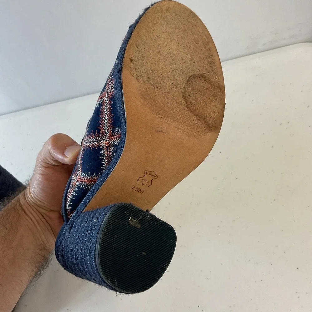 Tory Burch Trinity‎ suede embroidered Espadrille sandals heels Size 7.5 blue